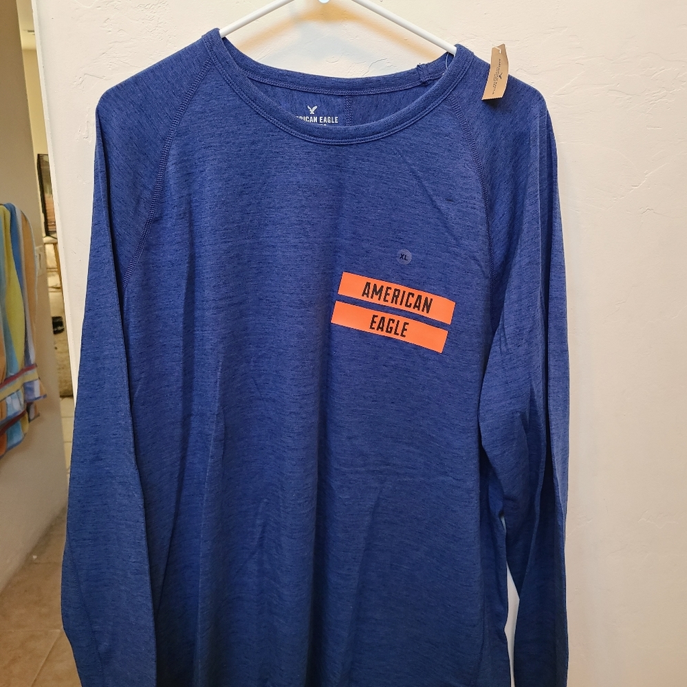 American Eagle Active Flex XL Long Sleeve Tee. NWT